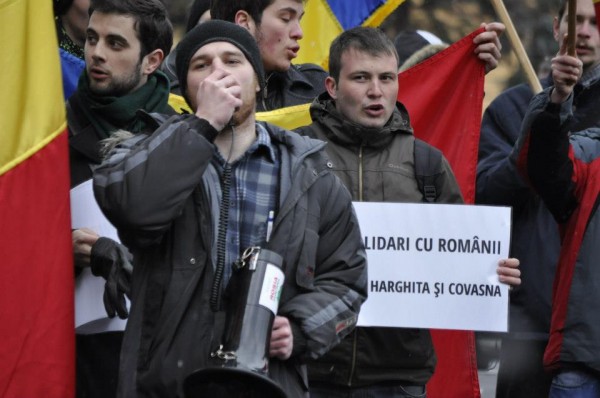 484155_10200575911910067_1491770603_n