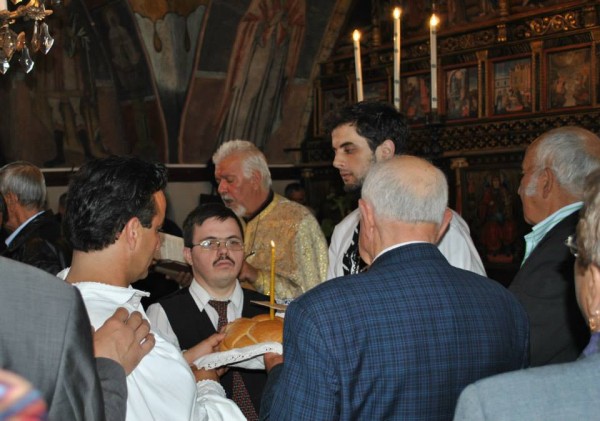 970452_446063985484852_657437546_n