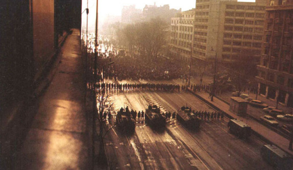 7Romanian_Revlution_1989_2-1