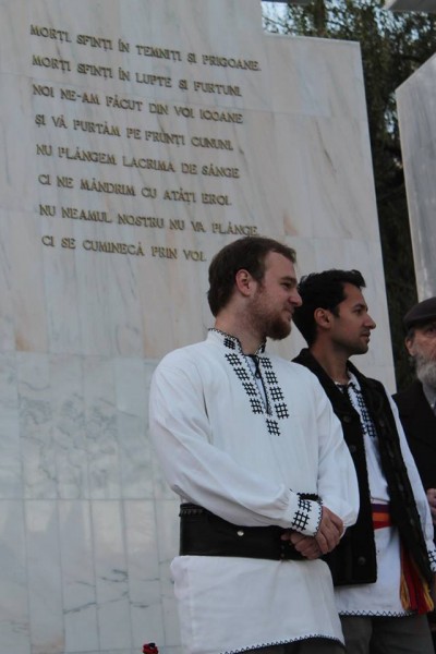 10719112_882837875067158_558348270_n