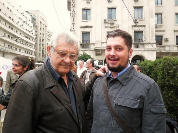 Marcel Petrisor si Claudiu Tarziu - mars pt familie 21 mai 2010