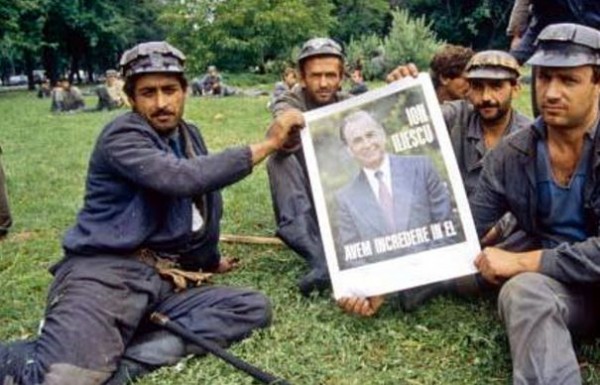 2011-10-21-minerii-lui-cosma-465x390