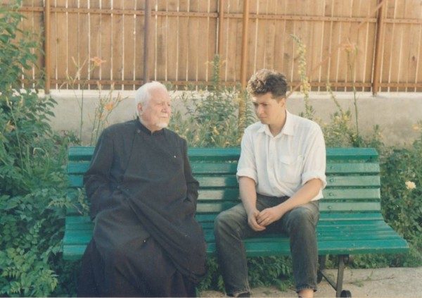 10923645_940414832649644_1554564339530218180_n-600x423