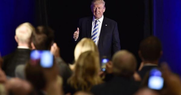 636127426050764215-cpo-nhg-102216-trump-gettysburg-09