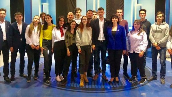 Profesoară din Chișinău Amenințată Pentru Că Susține UNIREA