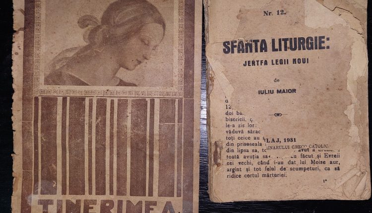 Publicații ale Bisericii Unite cu Roma (greco-catolice), interzise de regimul comunist și ascunse cu mari riscuri.